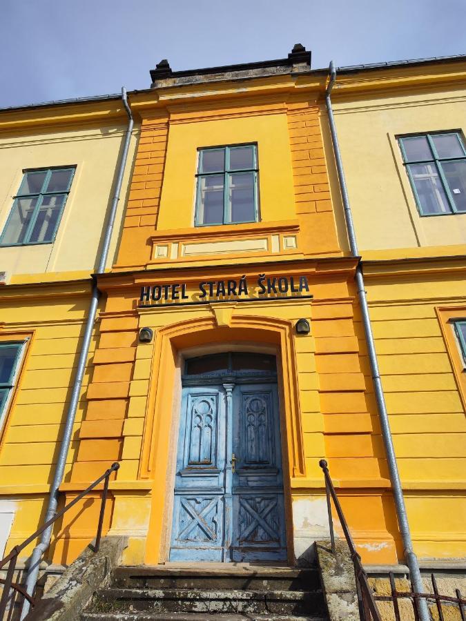Hotel Stara Skola Mezna Экстерьер фото