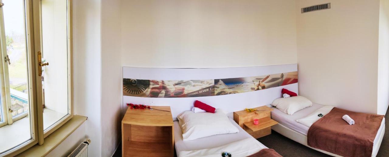 Hotel Stara Skola Mezna Экстерьер фото