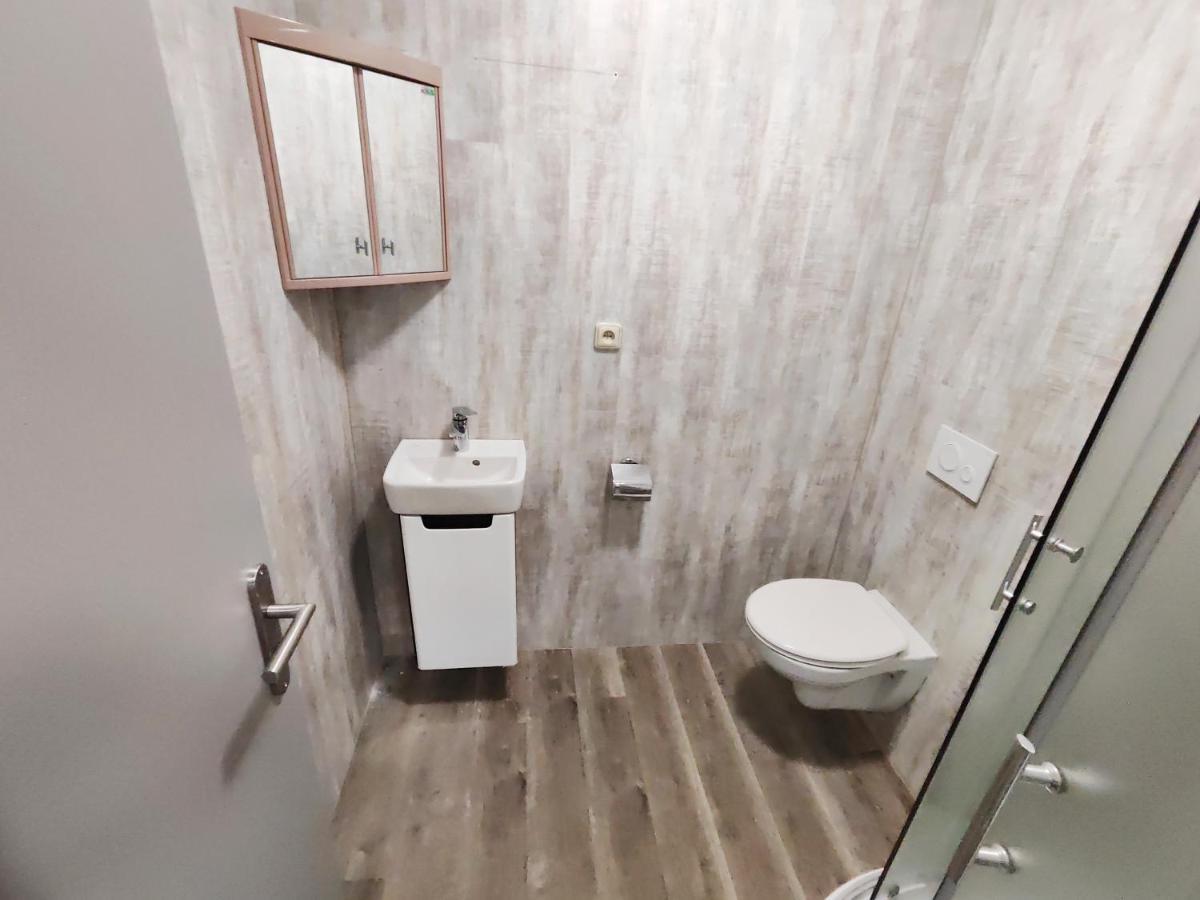 Hotel Stara Skola Mezna Экстерьер фото