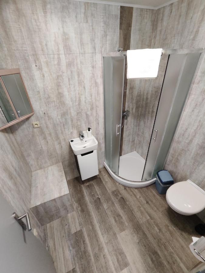 Hotel Stara Skola Mezna Экстерьер фото